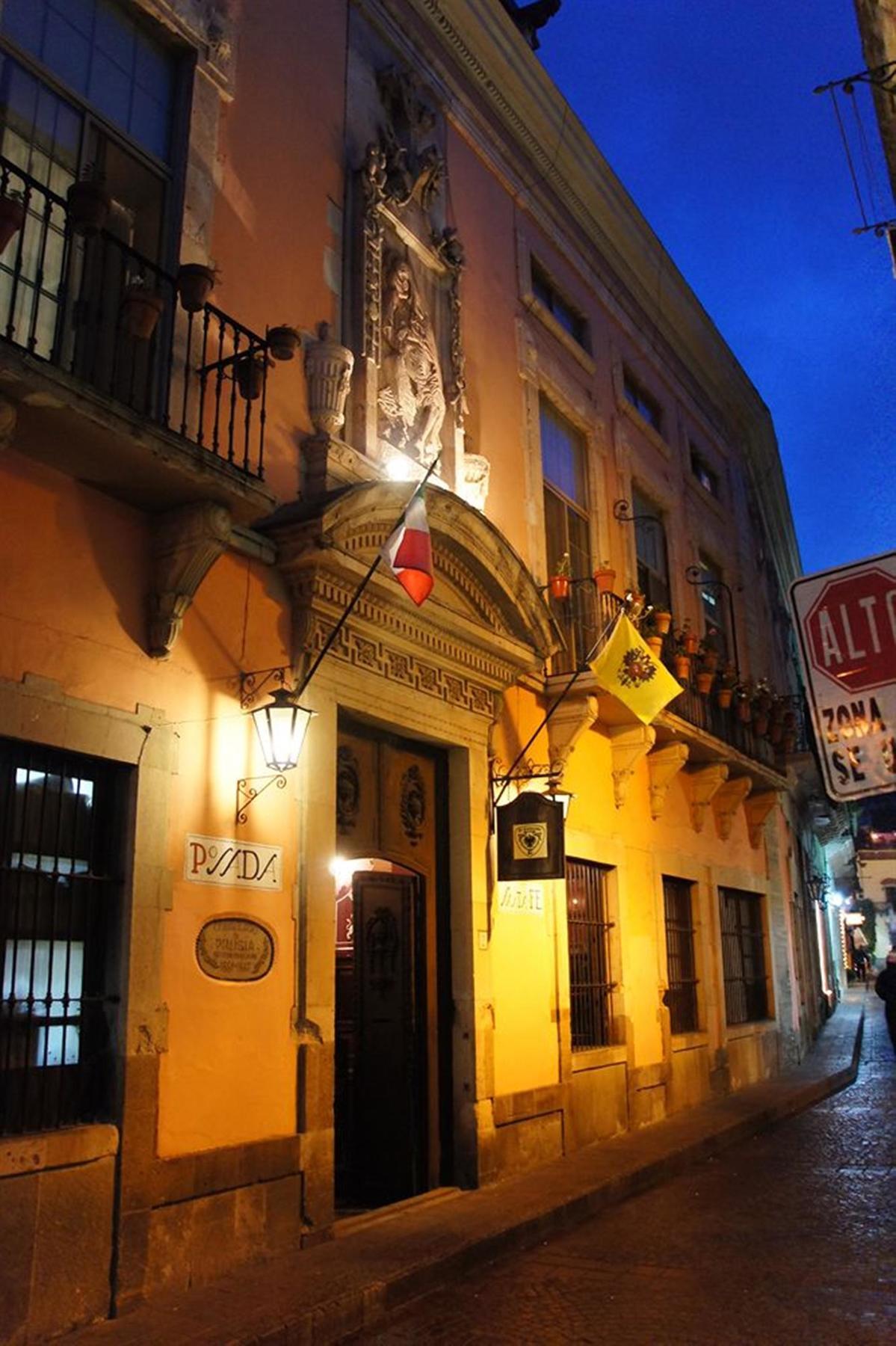 Santa Fe Hotel